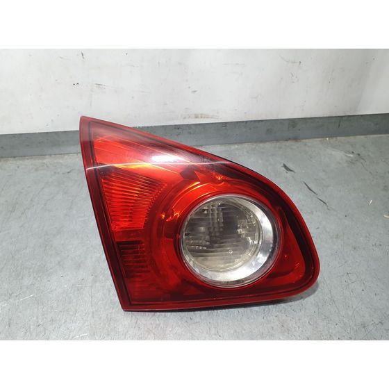 Piloto Trasero Izquierdo Para Nissan Qashqai+2