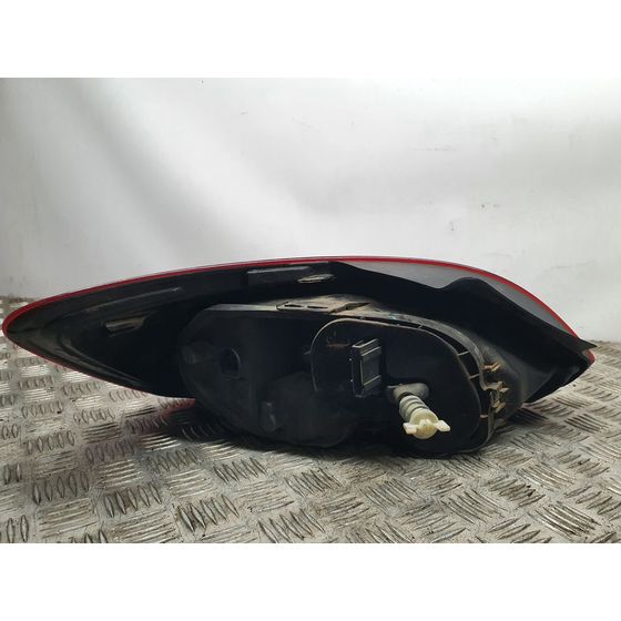 Piloto Trasero Derecho Para Volkswagen Scirocco