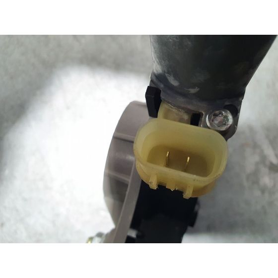 Elevalunas Delantero Derecho Para Kia Stonic
