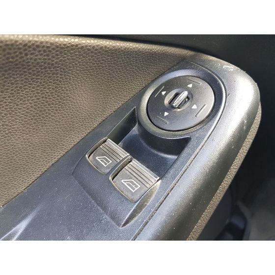 Mando Elevalunas Delantero Izquierdo Para Ford Fiesta