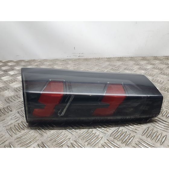 Piloto Trasero Izquierdo Para Peugeot 2008