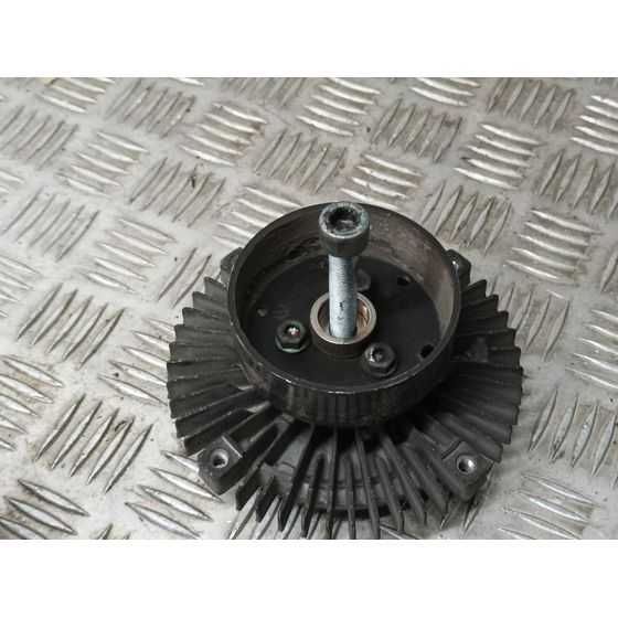 Ventilador Viscoso Motor para Volkswagen Passat Berlina (3B2)