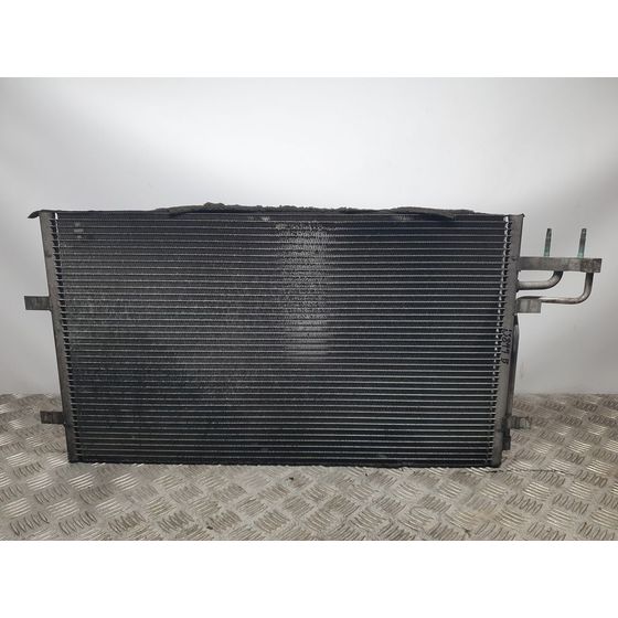 Condensador / Radiador Aire Acondicionado Para Ford Focus Lim.