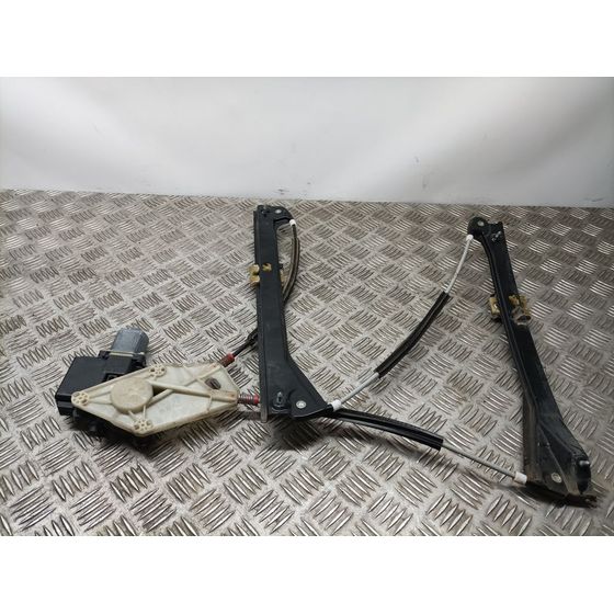 Elevalunas Delantero Izquierdo Para Volkswagen Polo