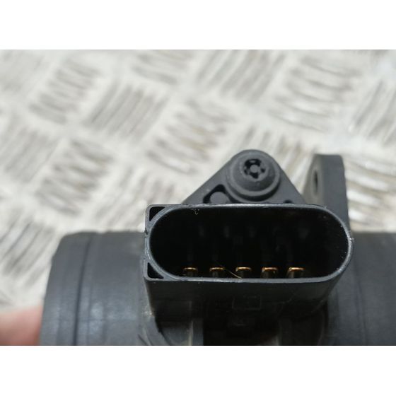 Caudalimetro Para Volkswagen Golf V Berlina