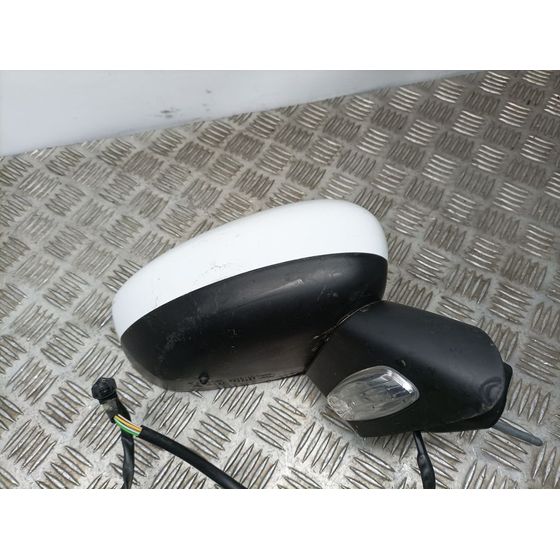 Retrovisor Derecho Para Citroen C3