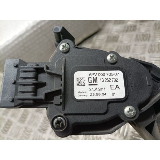 Potenciometro Pedal Para Opel Astra J Sports Tourer