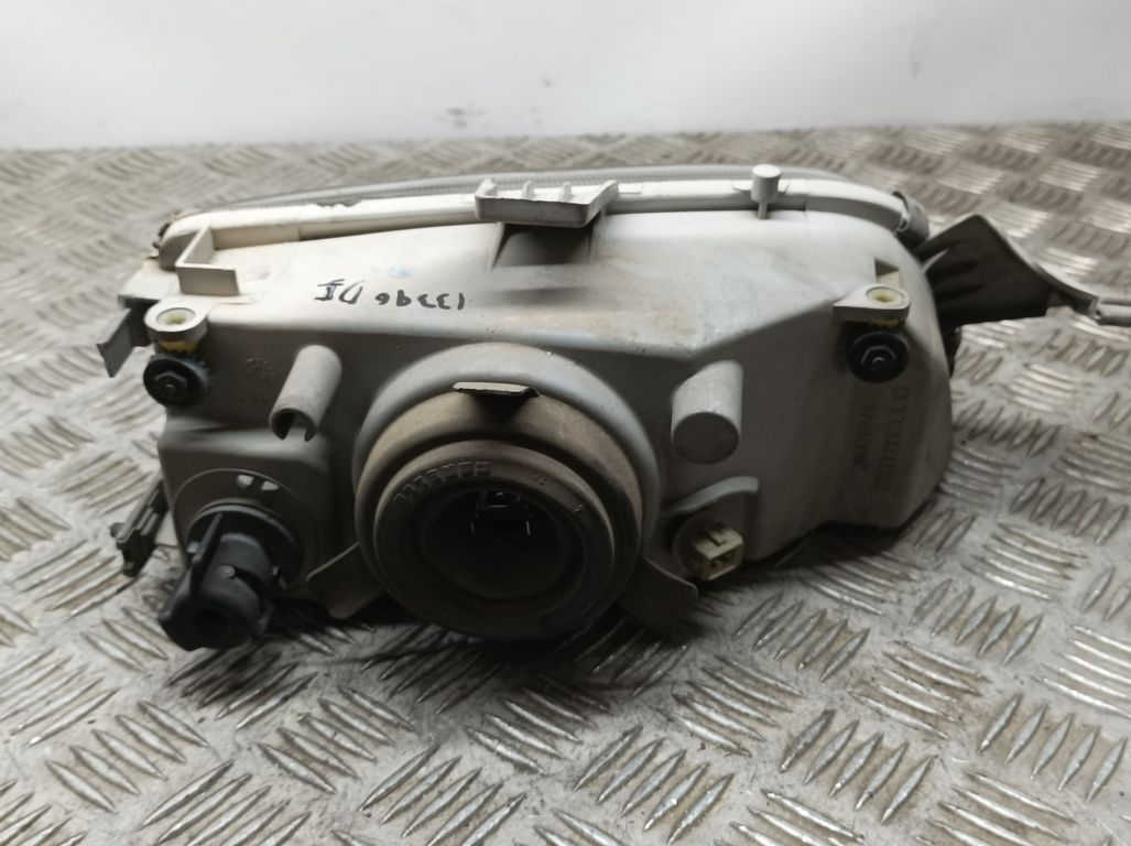 Faro Izquierdo para Fiat Punto Berl. (176)