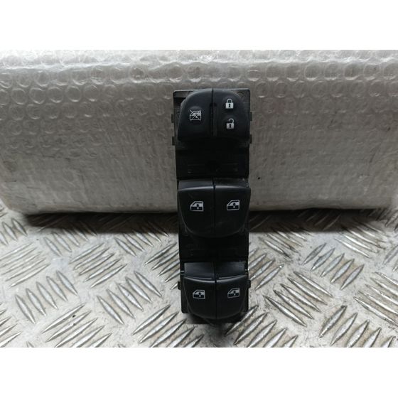 Mando Elevalunas Delantero Izquierdo para Nissan Qashqai (J11)