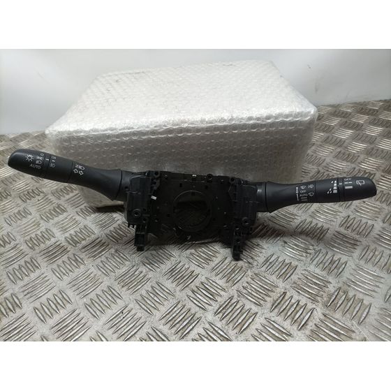 Mando Luces Y Limpia Para Nissan Qashqai
