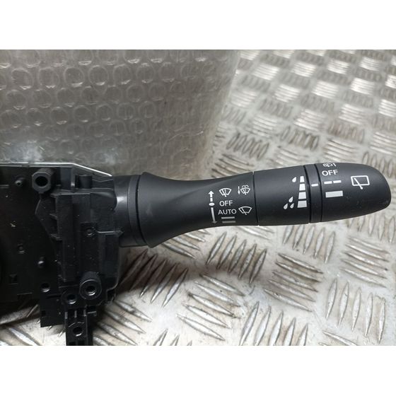 Mando Luces Y Limpia Para Nissan Qashqai