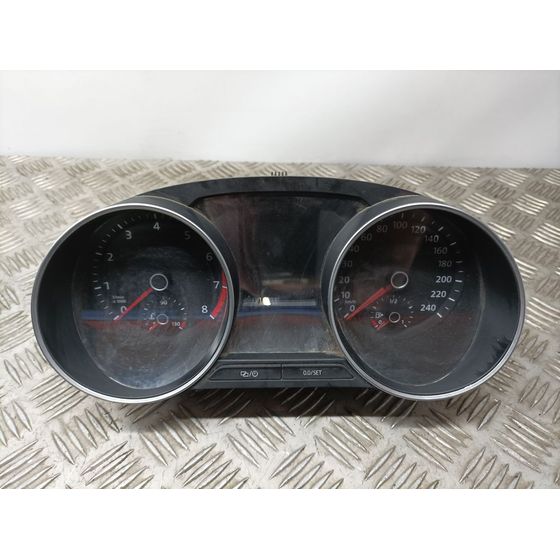 Cuadro Instrumentos Para Volkswagen Polo