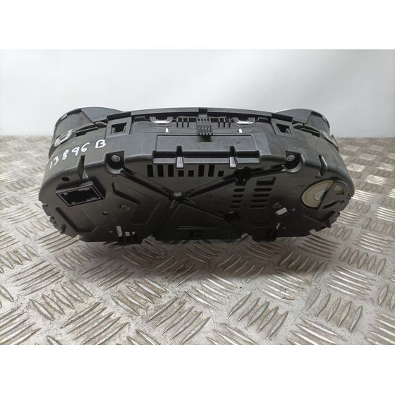 Cuadro Instrumentos Para Volkswagen Polo