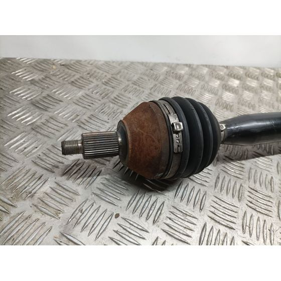 Transmision Delantera Derecha Para Volkswagen Polo