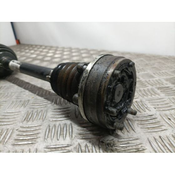 Transmision Delantera Izquierda Para Volkswagen Polo