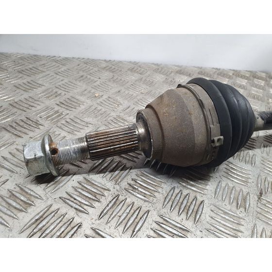 Transmision Delantera Izquierda Para Nissan Juke