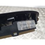 Mando Elevalunas Delantero Izquierdo  Para Toyota Avensis Berlina