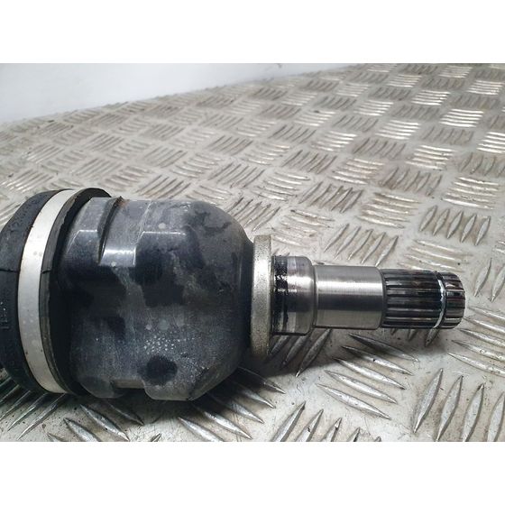 Transmision Delantera Izquierda Para Toyota Yaris