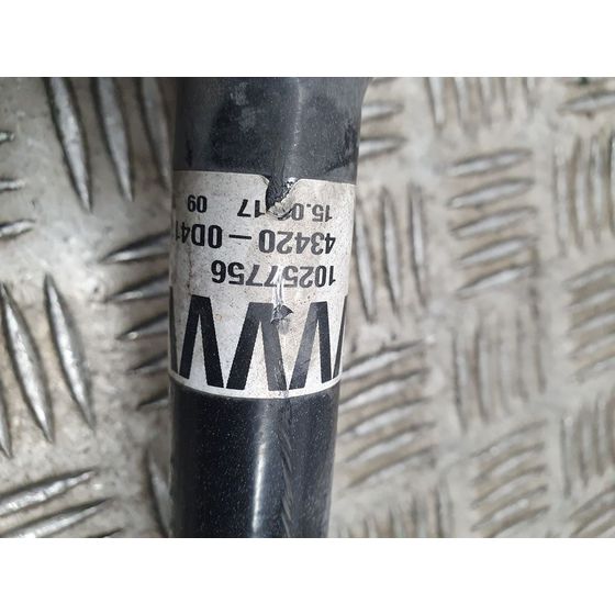 Transmision Delantera Izquierda Para Toyota Yaris
