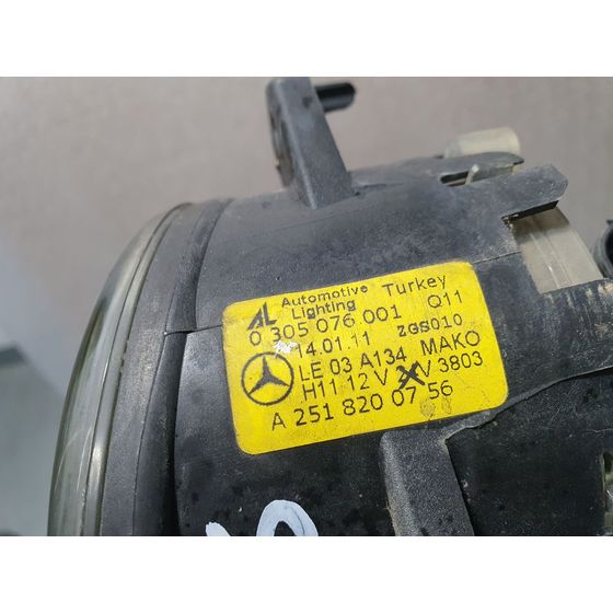 Faro Antiniebla Izquierdo para Mercedes-Benz Clase B (W245)