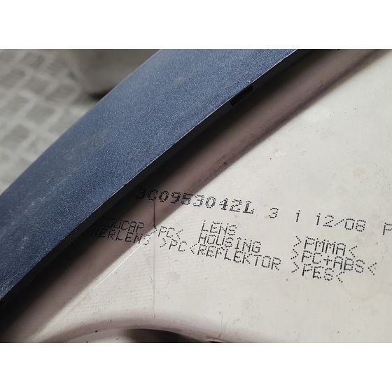 Piloto Delantero Derecho Para Volkswagen Passat Berlina