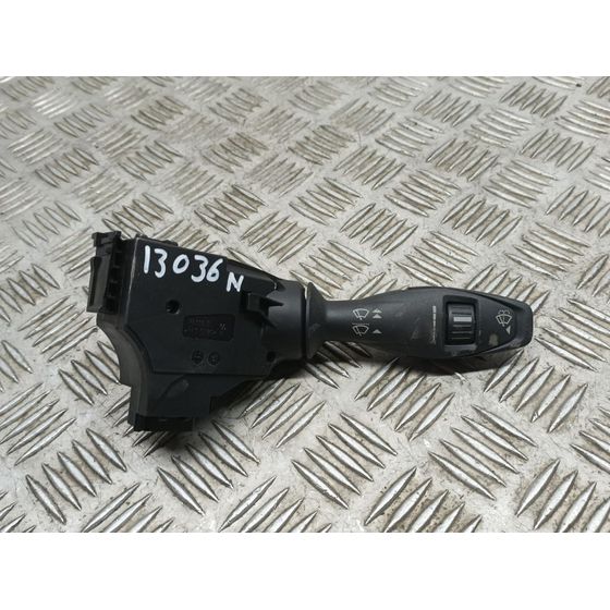 Mando Limpia Para Ford Fiesta