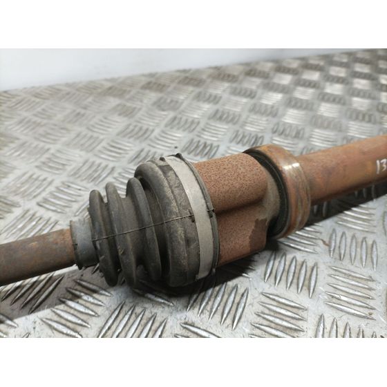 Transmision Delantera Derecha Para Ford Fiesta