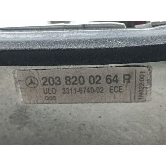 Piloto Trasero Derecho Para Mercedes Clase C Berlina