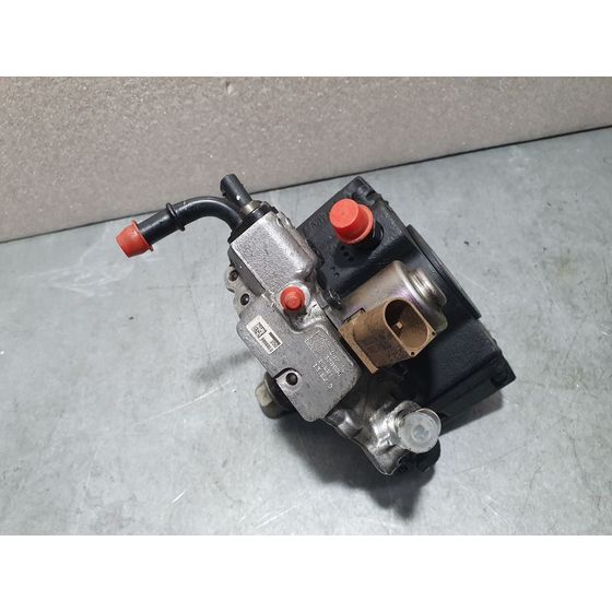 Bomba Alta Presion para Mercedes-Benz Clase Cla (W117)