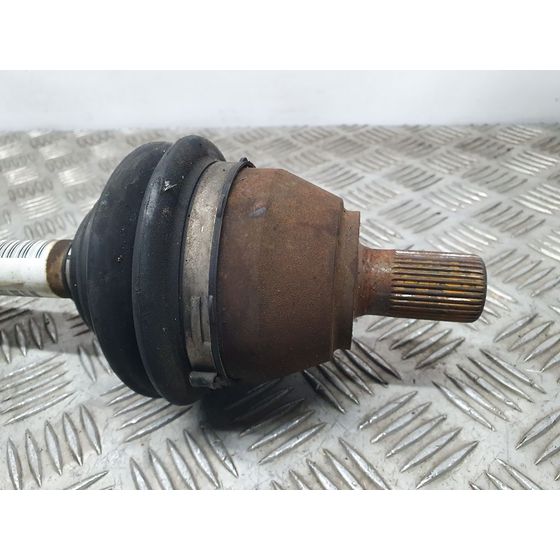 Transmision Delantera Izquierda Para Ford Focus Lim.