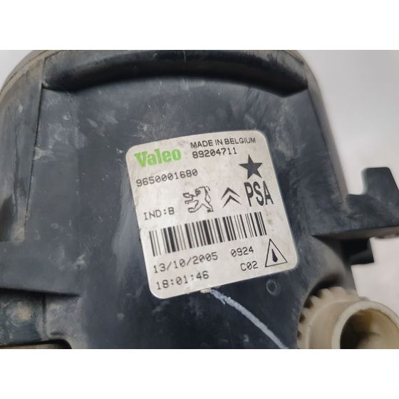 Faro Antiniebla Izquierdo Para Citroen Xsara Picasso