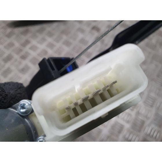 Elevalunas Delantero Derecho Para Citroen C4 Space Tourer