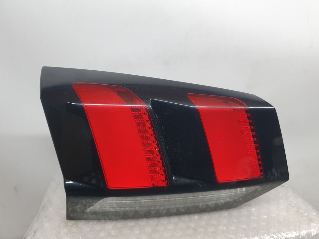 Piloto Trasero Izquierdo Para Peugeot 5008