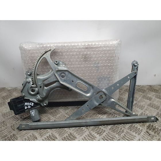 Elevalunas Delantero Derecho Para Toyota Prius+