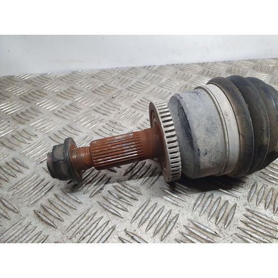 Transmision Delantera Izquierda Para Kia Carnival