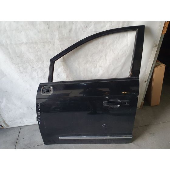 Puerta Delantera Izquierda Para Ssangyong Rodius