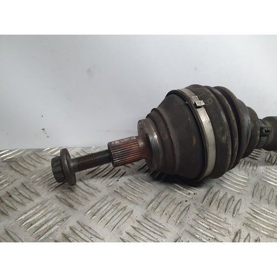 Transmision Delantera Derecha para Volkswagen Passat Berlina (3C2)