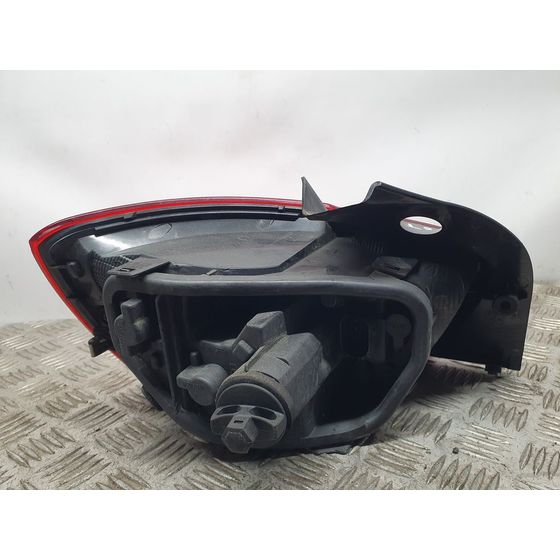 Piloto Trasero Derecho Para Seat Ibiza