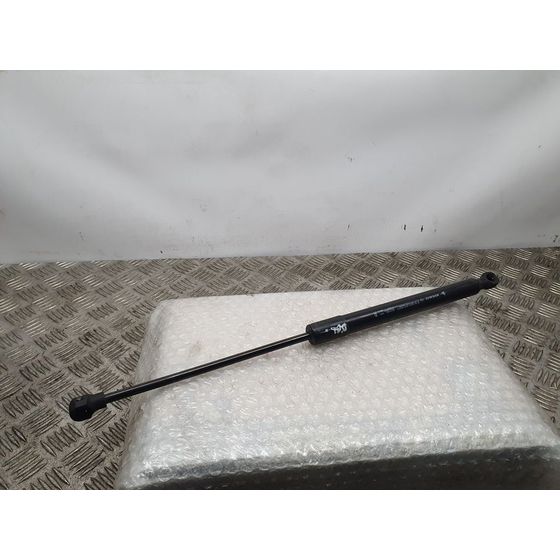 Amortiguadores Capo Para Renault Megane Iv Berlina 5P