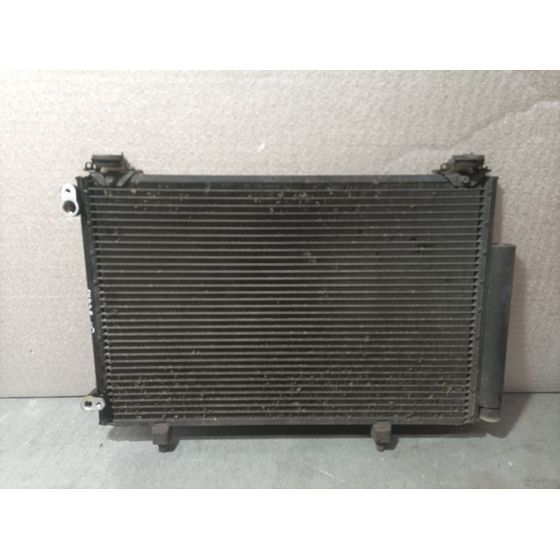 Condensador / Radiador Aire Acondicionado Para Toyota Yaris