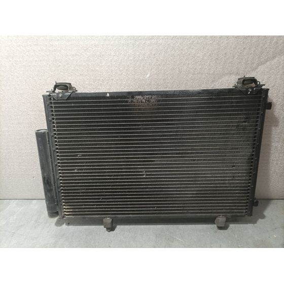 Condensador / Radiador Aire Acondicionado Para Toyota Yaris