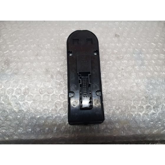 Mando Elevalunas Delantero Izquierdo para Opel Zafira B