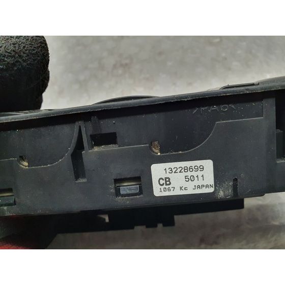 Mando Elevalunas Delantero Izquierdo para Opel Zafira B