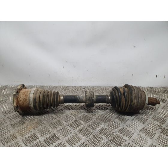 Transmision Delantera Izquierda Para Volkswagen Polo