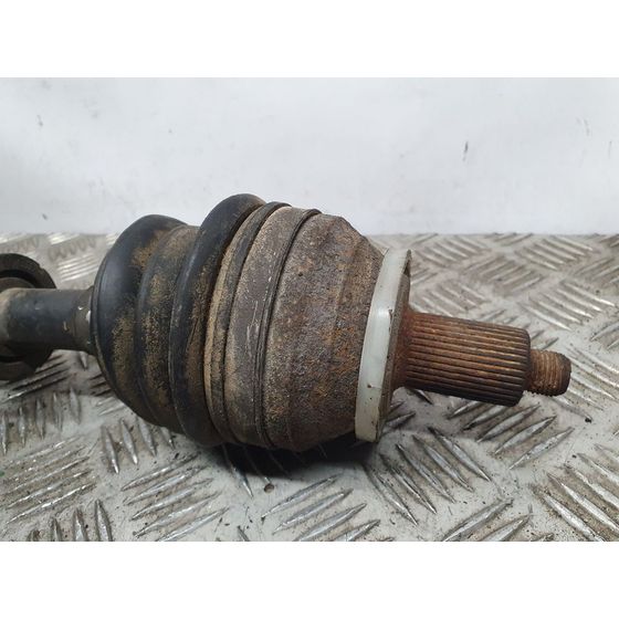 Transmision Delantera Izquierda Para Volkswagen Polo