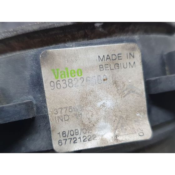 Faro Antiniebla Derecho Para Citroen Xsara Picasso