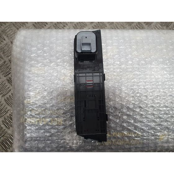 Mando Elevalunas Delantero Izquierdo para Audi A1 Sportback (8Xa)