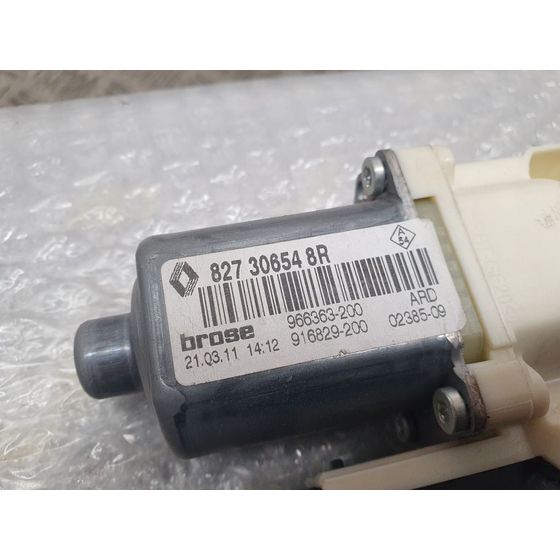 Motor Elevalunas Trasero Derecho Para Renault Megane Iii Berlina 5 P