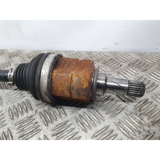 Transmision Delantera Izquierda Para Opel Corsa E
