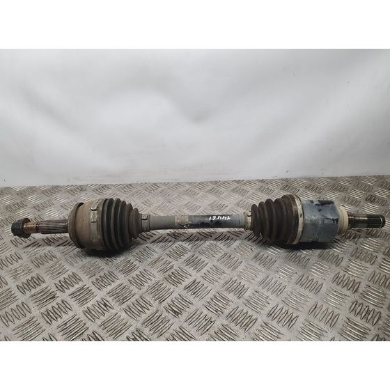 Transmision Delantera Izquierda Para Toyota Auris